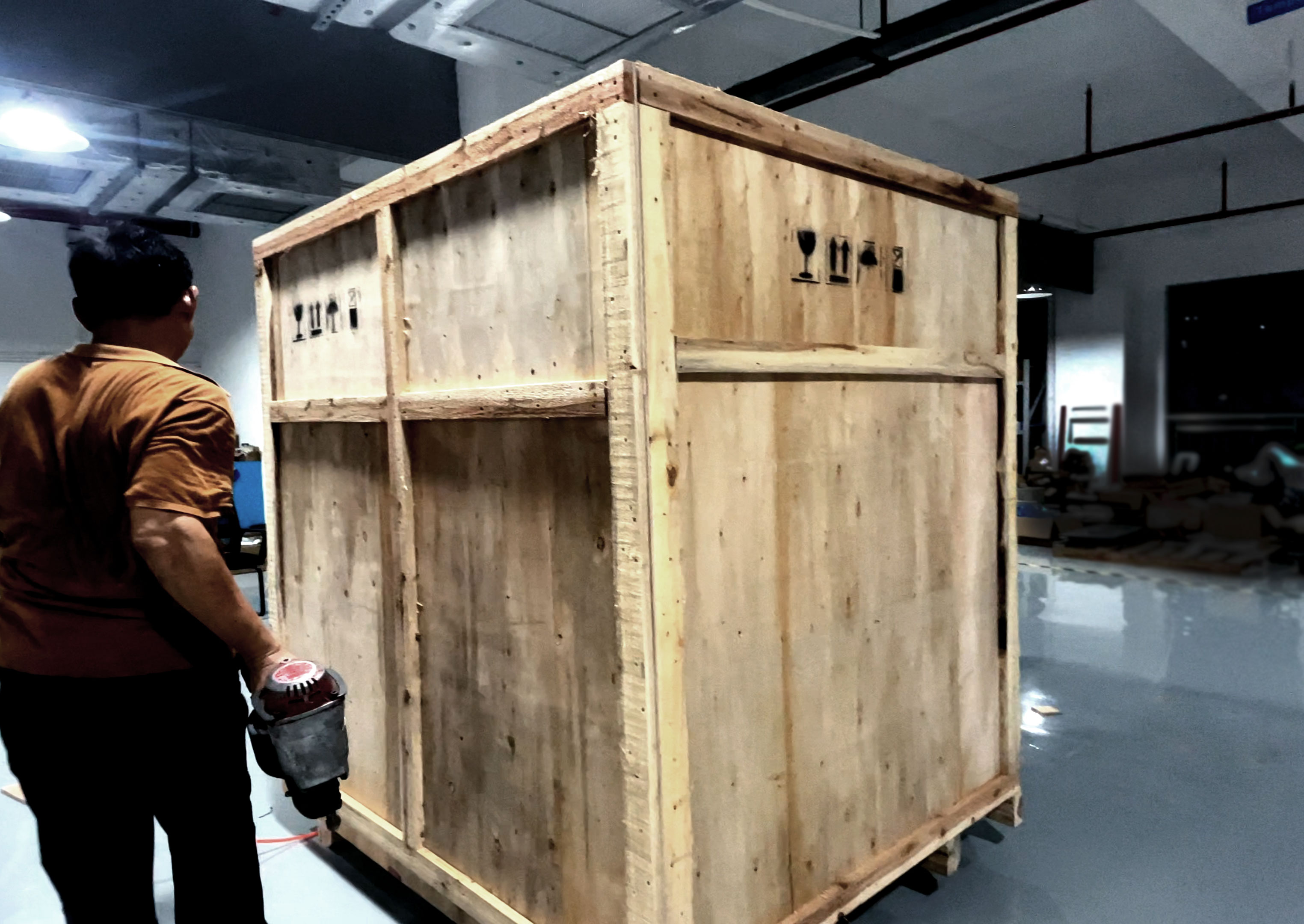 骅飞x-ray检测设备打包待发出